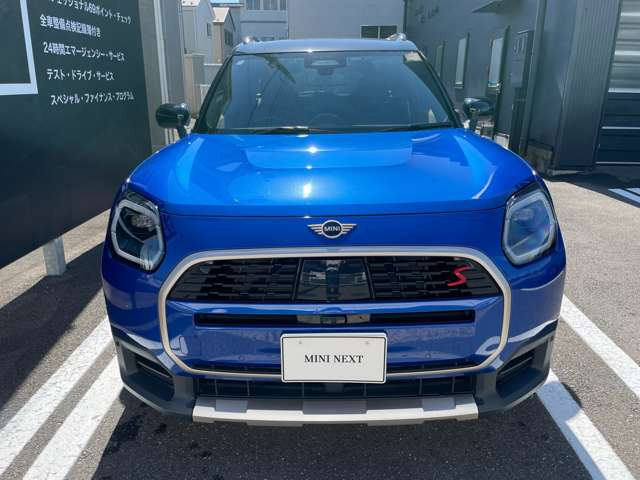 ミニカントリーマンS ALL4 DCT 4WD