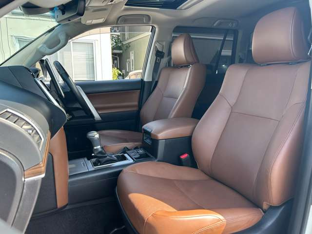 お客様のニーズやライフスタイルに合わせたお車をご紹介させていただきます^^お支払方法やお車の情報などお気軽にお問い合わせくださいませ。