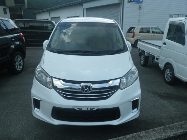 フリード1.5 G エアロ