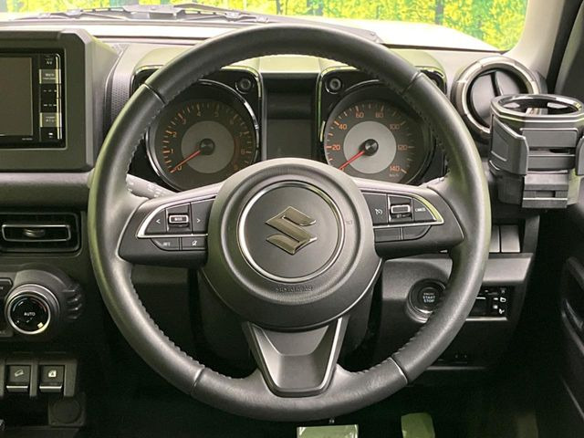 �y�����v�����X�e�A�����O�z�㎿�Ȋv���g�p���邱�ƂŁA��ɂ����������݂ƂĂ��^�]���₷���n���h���ł���