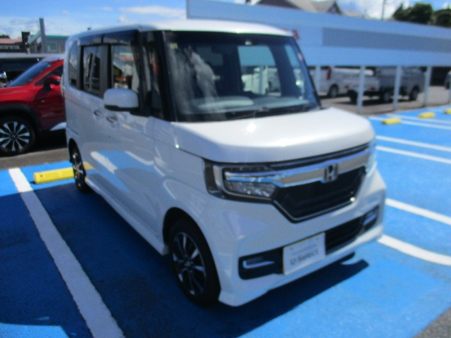 N-BOXカスタムG L ホンダセンシング 4WD
