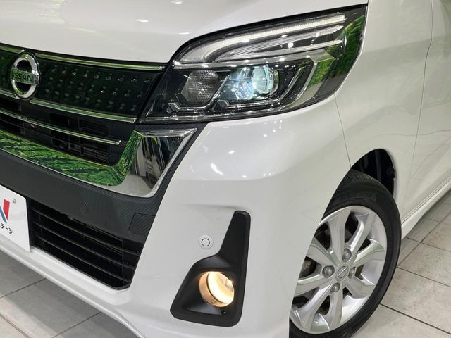 �yLED�w�b�h���C�g�z���V����ԑ��s�����ǍD�Ȏ��E���m�ۂ����S���ĉ^�]�ł��鍂�P�xLED�w�b�h���C�g�𑕔�!�_�����x�������A����d�͂��}�����Ă��܂��B