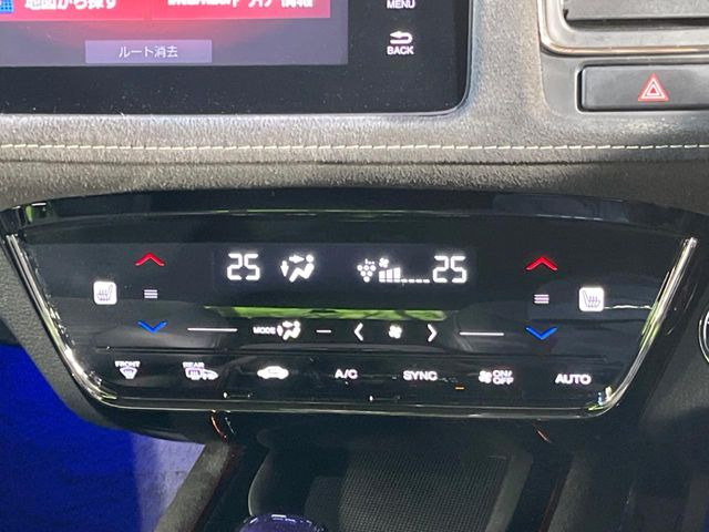 【シートヒーター】寒い日に重宝するシートヒーター!エアコンより早く温まってくれるので寒がりの人も安心ですね♪エアコンの温風は乾燥するから苦手、という方にもをおすすめです。