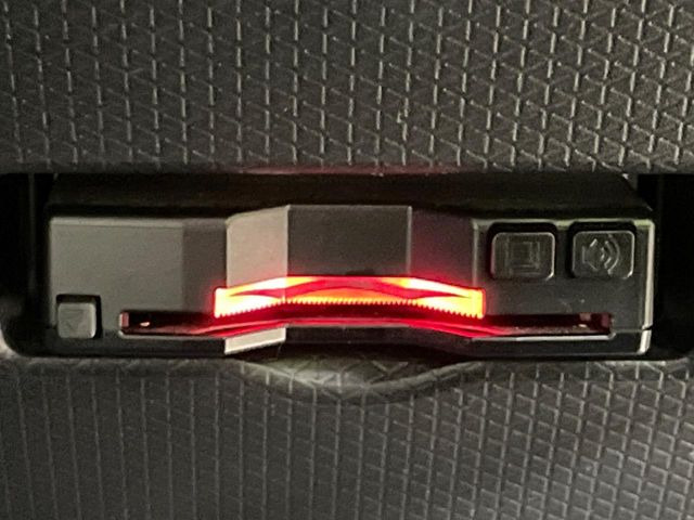 【ETC】高速道路の料金所をストレスなく通過!話題のスポットやサービスエリアに多い「スマートIC」利用時は必須のアイテムです。当店でセットアップを実施、ご納車当日からすぐにご利用いただけます!