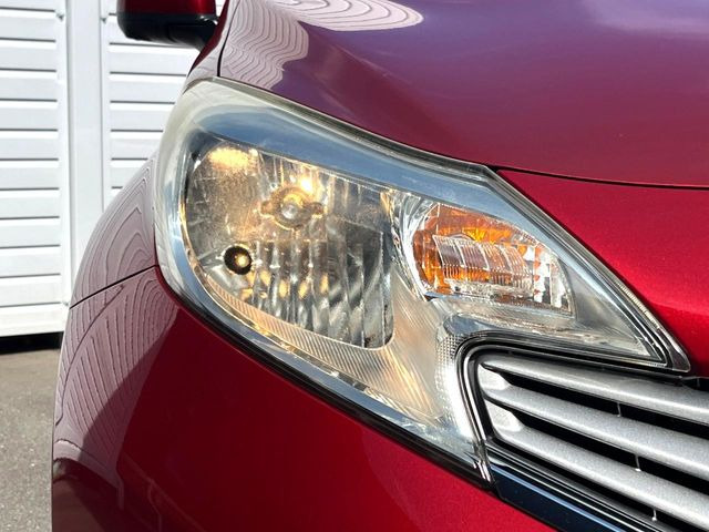 夜間や荒天時により良好な視界で安心な走行をご希望される方には【高輝度LEDヘッドライト】の取付がおすすめ!多くのお客様にご好評いただいております♪