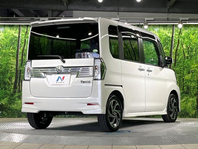 ☆全国のネクステージからお取り寄せが可能※!遠方の店舗に展示してあるクルマが気になる場合も、最寄りの店舗でご覧いただくことが可能です!是非私たちに要望をお聞かせください!※別途費用