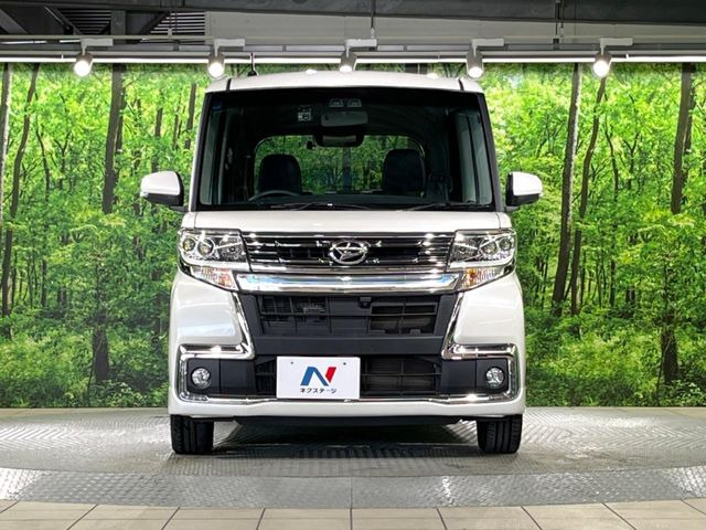 弊社では、全車『修復歴なし』のお車のみ取り扱っております。専任バイヤーによる厳選した仕入れの後、入庫後の車両チェックを行い、ネクステージが認定した高品質な中古車をご提供しております。