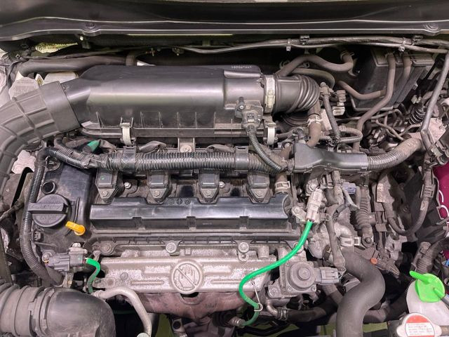 親切・丁寧な専門メカニックスタッフが応対!・車検・点検整備・事故等の修理などアフターサービスも安心。お車のカスタマイズもネクステージのサービススタッフまでご相談ください!