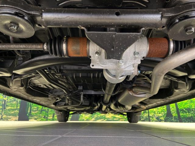 下回りがきれいなうちに、防錆加工の施工がオススメ。降雪地域はもちろん、沿岸部にお住いの方や、趣味でマリン・ウィンタースポーツをされる方にご好評いただいております。