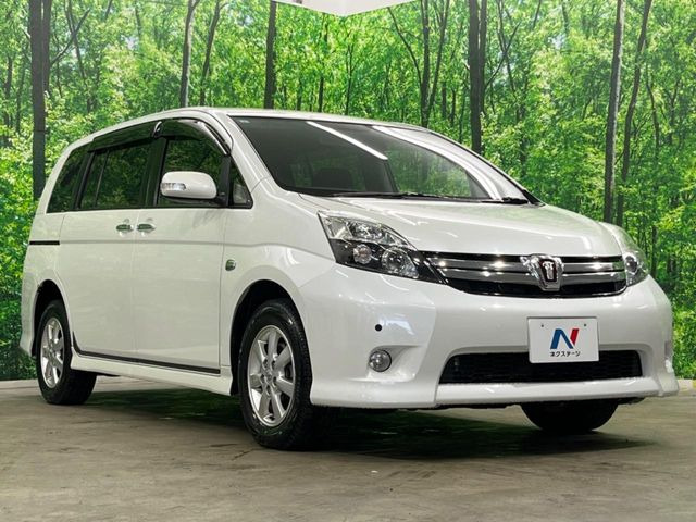 高透明度のガラス皮膜で撥水はもちろん、上質なツヤ・光沢を実現。紫外線や酸性雨から大切な愛車を保護し、色あせ・劣化を防止。「弾スプラッシュコート」、「弾プリミッサコート」からお選びいただけます。