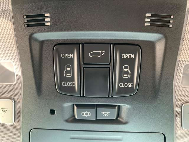 �l�C�̗����d���X���C�h�h�A�t��!�����̕���ו��Ŏ肪�ǂ����Ă����Ԃł������X���C�h�h�A�������J�Ń��N�`���ł�!!