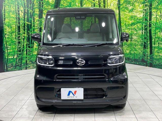 大好評を頂いておりますボディの弾スプラッシュコートも好評受付中。通常のガラスコートと異なる、耐久年数6年の無機質ガラスコーティングが、ボディをキレイな状態に保ってくれます。