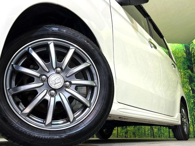 �y����14�C���`�A���~�z�C�[���z�O�ςɃ}�b�`���������A���~�z�C�[���𑕒����Ă���܂��B�e��ЊO�A���~�z�C�[����A�X�^�b�h���X�^�C�����戵�����Ă���܂��B���񂲑��k����������