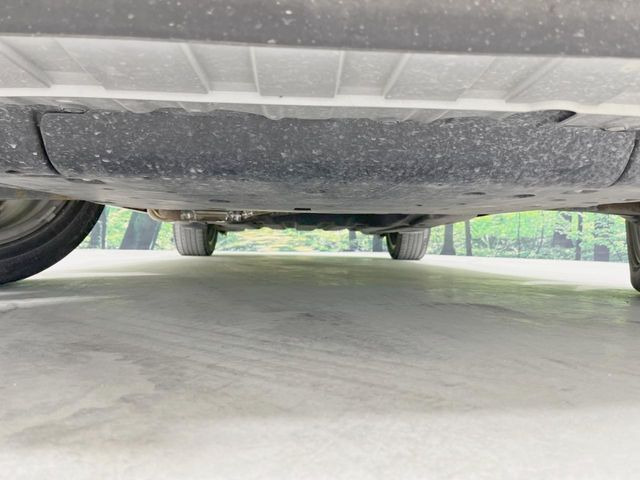 下回りがきれいなうちに、防錆加工の施工がオススメ。降雪地域はもちろん、沿岸部にお住いの方や、趣味でマリン・ウィンタースポーツをされる方に大変好評いただいております。