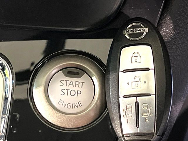 �y�C���e���W�F���g�L�[�z�J�o����|�P�b�g�ɓ��ꂽ�܂܂ł��h�A�̎{���E�������\�ȃX�}�[�g�L�[�𑕔��B�G���W���̃I���E�I�t�����J�M�����o���K�v����������Ƃ��Ă��֗��ł���