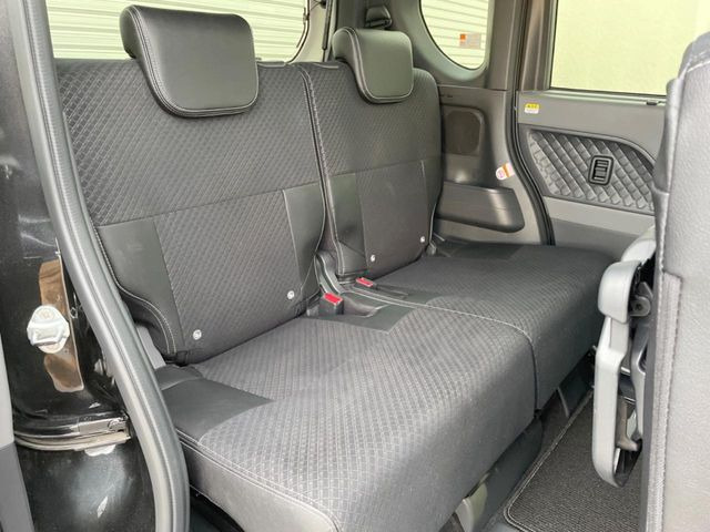 �L�X�Ƃ���2��ڃV�[�g�͋��Z���������A���S�n�����K!�F�B��Ƒ��Ƃ̂��o�����ɂ҂�����ł��B�x�r�[�V�[�g��`���C���h�V�[�g�g�p�������K�ɂ��߂�������������\���ȋ�Ԃ��m�ۂ��Ă��܂��B