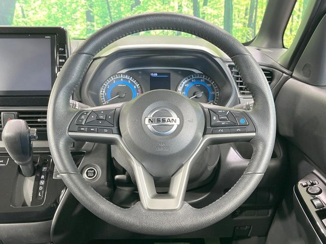 �y�����v�����X�e�A�����O�z�㎿�Ȋv���g�p���邱�ƂŁA��ɂ����������݂ƂĂ��^�]���₷���n���h���ł���