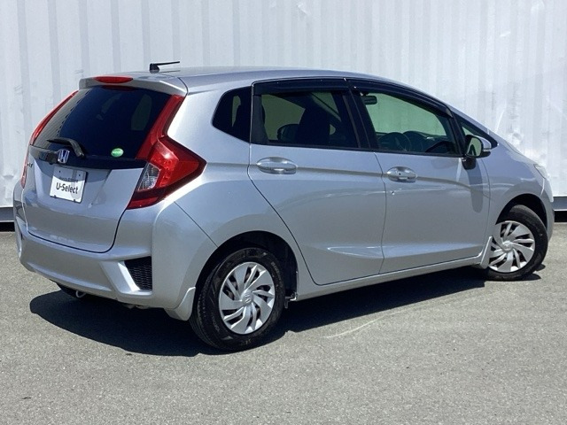 フィット1.3 13G Fパッケージ コンフォートエディション