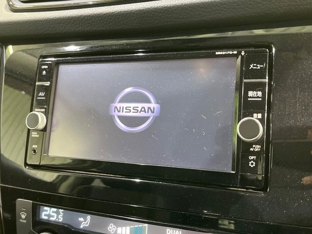 �y�����i�r�z�l�C�̏����i�r�𑕔����Ă���܂��B�i�r�̎g���₷���͂������A�I�[�f�B�I�@�\���[��!�L�����v�◷�s�͂������A�ʋ΂┃�����ȂǕ��i�̃h���C�u���y�����Ȃ�͂���