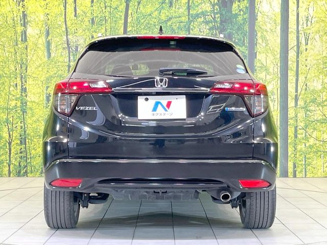 安心の最長10年・走行無制限保証(有償)をご用意。保証内容も充実はもちろん、無料点検&オイル交換や、年中無休の全国・24時間ロードサービスも付帯されておりますのでご安心下さい。