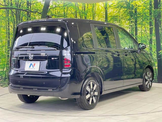 ☆全国のネクステージからお取り寄せが可能※!遠方の店舗に展示してあるクルマが気になる場合も、最寄りの店舗でご覧いただくことが可能です!是非私たちに要望をお聞かせください!※別途費用