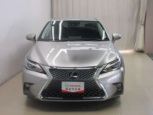 CT200h バージョン C