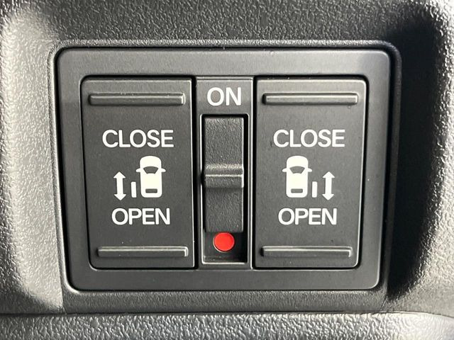 �y�����p���[�X���C�h�h�A�z�X�}�[�g�L�[��^�]�Ȃ̃X�C�b�`�Ō�ȗ����X���C�h�h�A�̊J���\���d��������͂����ăh�A���J����K�v�������A�����Ȃ��q�l�ł��ȒP�ɊJ���߂ł����K�ł���