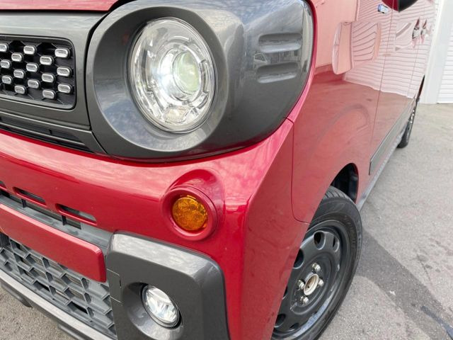 �yLED�w�b�h���C�g�z���V����ԑ��s�����ǍD�Ȏ��E���m�ۂ����S���ĉ^�]�ł��鍂�P�xLED�w�b�h���C�g�𑕔�!�_�����x�������A����d�͂��}�����Ă��܂��B