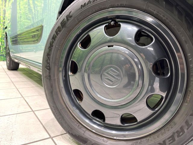 �y���������C���`�A���~�z�C�[���z�O�ςɃ}�b�`���������A���~�z�C�[���𑕒����Ă���܂��B�e��ЊO�A���~�z�C�[����A�X�^�b�h���X�^�C�����戵�����Ă���܂��B���񂲑��k����������