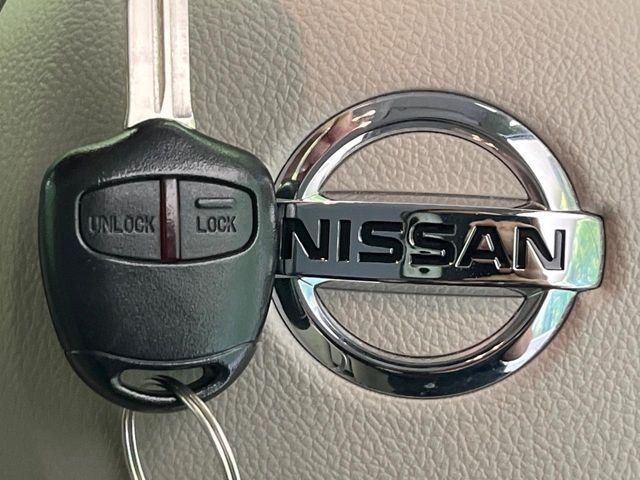 便利なキーレス♪ボタン操作で簡単にドアの解錠、施錠が可能です!