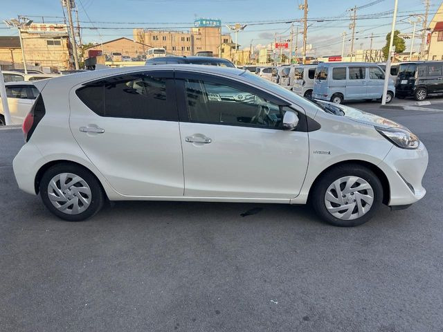 ☆全国のネクステージからお取り寄せが可能※!遠方の店舗に展示してあるクルマが気になる場合も、最寄りの店舗でご覧いただくことが可能です!是非私たちに要望をお聞かせください!※別途費用