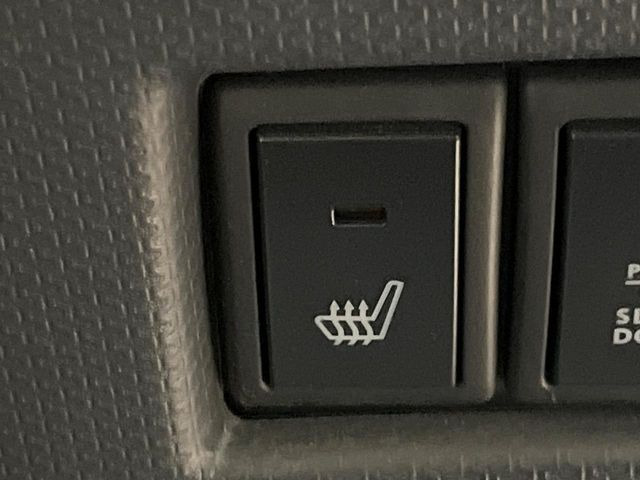 �y�V�[�g�q�[�^�[�z�������ɏd�󂷂�V�[�g�q�[�^�[!�G�A�R����葁�����܂��Ă����̂Ŋ�����̐l�����S�ł��ˁ�G�A�R���̉����͊������邩����A�Ƃ������ɂ����������߂ł��B