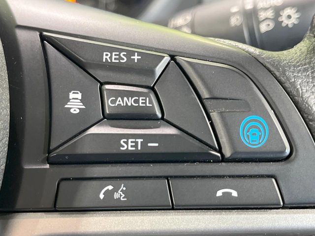 �y�v���p�C���b�g�z�������H�ł̒��������s���y��!!�a�؎��Ə��񑖍s�̃V�[���ŁA�A�N�Z���E�u���[�L�E�X�e�A�����O�������Ő��䂵�A�������^�]�̕��S���y�����Ă���܂���