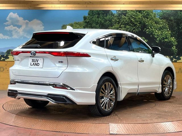 ☆全国のネクステージからお取り寄せが可能※!遠方の店舗に展示してあるクルマが気になる場合も、最寄りの店舗でご覧いただくことが可能です!是非私たちに要望をお聞かせください!※別途費用