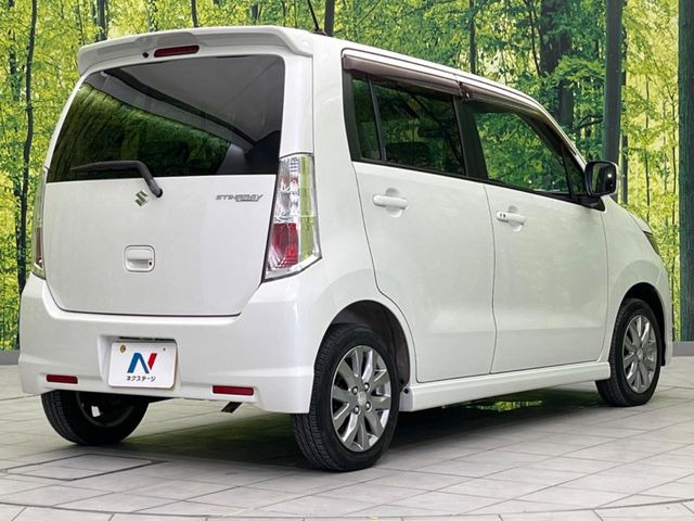 ☆全国のネクステージからお取り寄せが可能※!遠方の店舗に展示してあるクルマが気になる場合も、最寄りの店舗でご覧いただくことが可能です!是非私たちに要望をお聞かせください!※別途費用