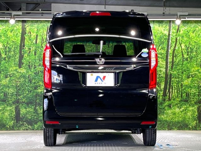 安心の最長10年・走行無制限保証(有償)をご用意。保証内容も充実はもちろん、無料点検&オイル交換や、年中無休の全国・24時間ロードサービスも付帯されておりますのでご安心下さい。