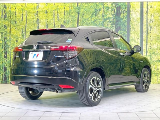 ☆全国のネクステージからお取り寄せが可能※!遠方の店舗に展示してあるクルマが気になる場合も、最寄りの店舗でご覧いただくことが可能です!是非私たちに要望をお聞かせください!※別途費用