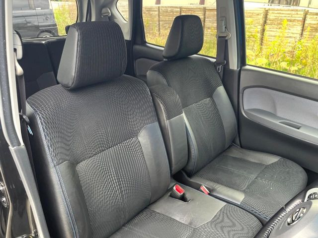 �^�]�ȃV�[�g���͎g�p�������Ȃ��A�ǍD�ȏ�ԂƂȂ��Ă��܂��B���J�Ɏg���Ă������Ƃ��悭�킩��܂��ˁB