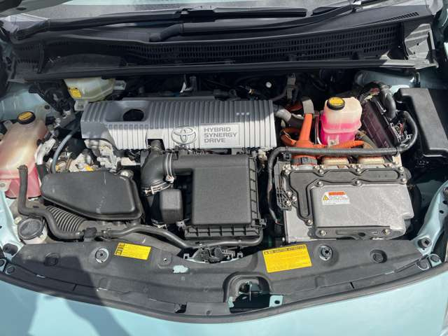 プリウス1.8 S
