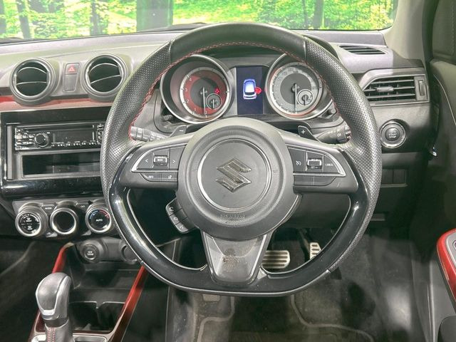 �y�����v�����X�e�A�����O�z�㎿�Ȋv���g�p���邱�ƂŁA��ɂ����������݂ƂĂ��^�]���₷���n���h���ł���