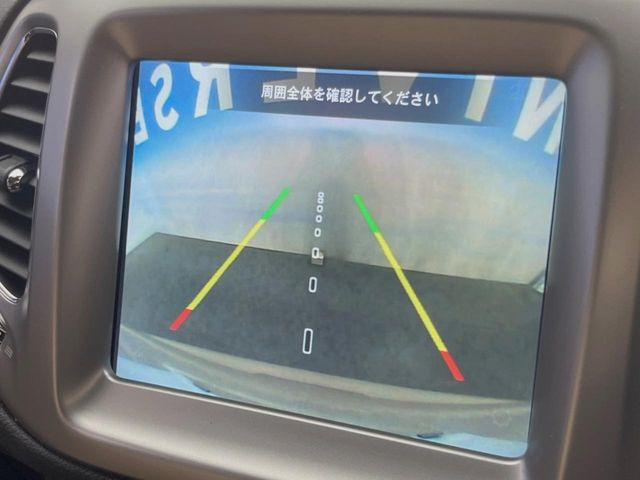 ●バックカメラ:便利な【バックカメラ】で安全確認もできます。駐車が苦手な方にもオススメな便利機能です。