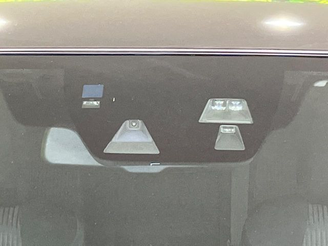 �y�X�}�[�g�V�e�B�u���[�L�T�|�[�g�z�ᑬ���s���ɑO���̎ԗ�����F�����A�Փ˂������Ȏ��͌x��ƃu���[�L�ŏՓˉ���Ɣ�Q�y�����A�V�X�g�B�����S�Ƀh���C�u�����y���݂��������܂��B