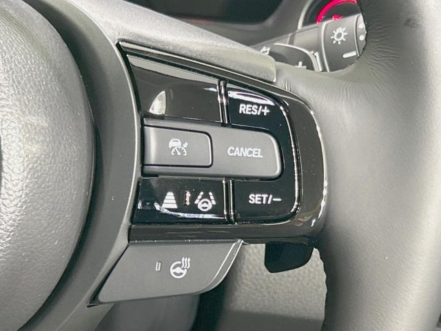 �y�A�_�v�e�B�u�N���[�Y�R���g���[���z�������H�ł̒��������s���y��!!�����ő��x��ۂN���[�Y�R���g���[�����A�Փˌy���V�X�e���ƘA�g���A�O���̎ԗ������m���ĎԊԂ�ۂ悤�ɑ��x���߂��Ă���܂�!!