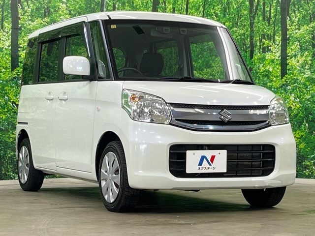 高透明度のガラス皮膜で撥水はもちろん、上質なツヤ・光沢を実現。紫外線や酸性雨から大切な愛車を保護し、色あせ・劣化を防止。「弾スプラッシュコート」、「弾プリミッサコート」からお選びいただけます。