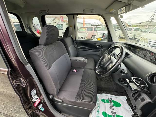 内装です☆納車前にクリーニングも実施致します☆
