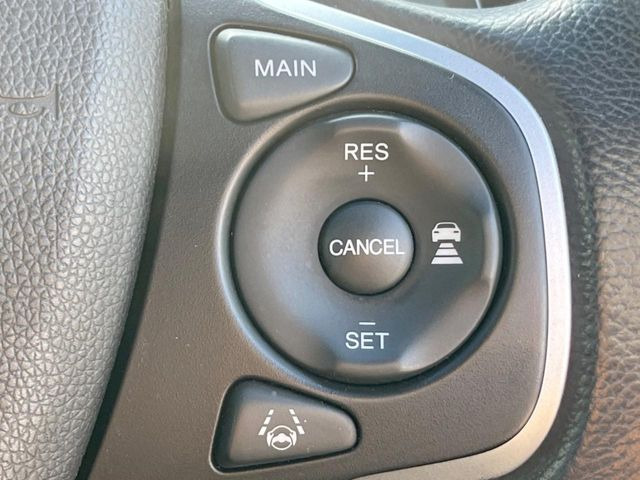 �y�A�_�v�e�B�u�N���[�Y�R���g���[���z�������H�ł̒��������s���y��!!�����ő��x��ۂN���[�Y�R���g���[�����A�Փˌy���V�X�e���ƘA�g���A�O���̎ԗ������m���ĎԊԂ�ۂ悤�ɑ��x���߂��Ă���܂�!!