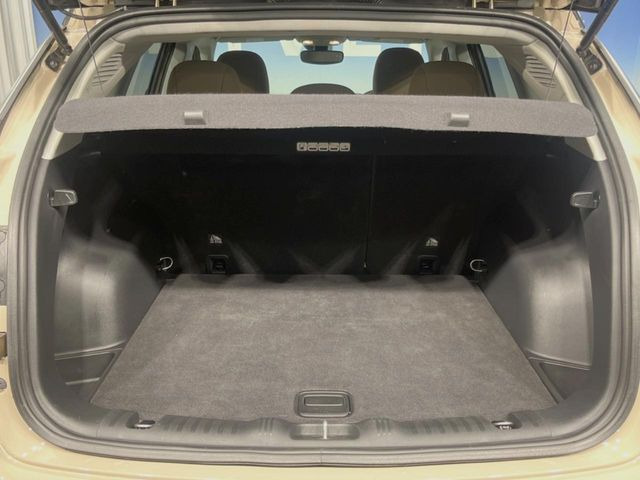 ●当店では、各メーカーの専用診断テスターを導入。国家資格を持つテクニカルスタッフも常駐しておりますので、万が一の際にも安心してご利用いただけます。