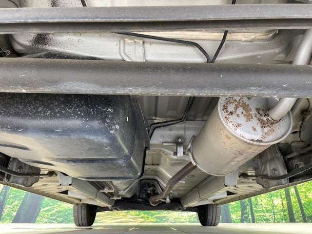 下回りがきれいなうちに、防錆加工の施工がオススメ。降雪地域はもちろん、沿岸部にお住いの方や、趣味でマリン・ウィンタースポーツをされる方にご好評いただいております。