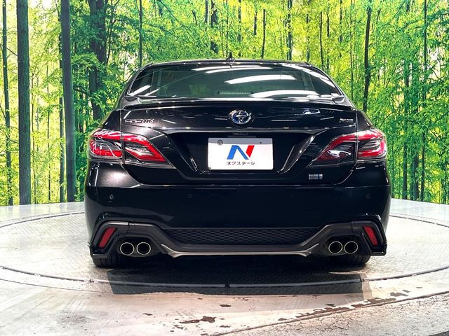 安心の最長10年・走行無制限保証(有償)をご用意。保証内容も充実はもちろん、無料点検&オイル交換や、年中無休の全国・24時間ロードサービスも付帯されておりますのでご安心下さい。