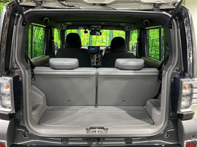 ���i�̂���������ʋ΁A���}���ɏ\���ȉ׎��X�y�[�X���m�ۂ��Ă���܂��B�Z�J���h�V�[�g��|���ƁA�傫�ȉו��̐ύڂ��\�ł���